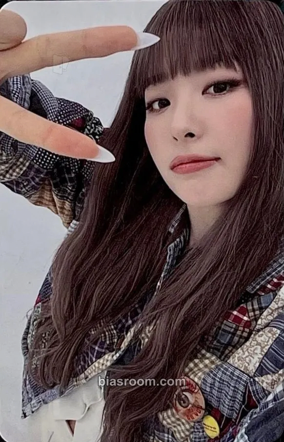 Seulgi Tilt Photocard - Red Velvet - Red Velvet K-pop photocard