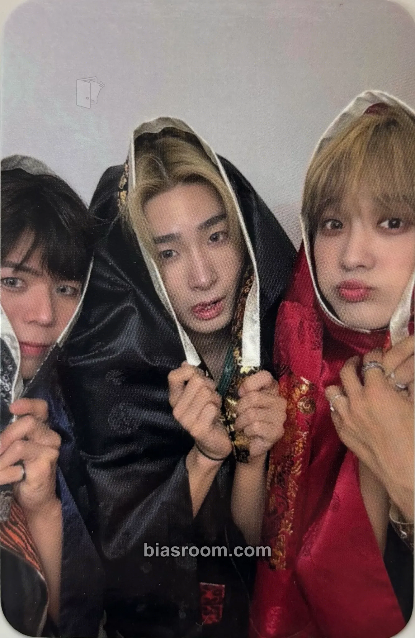 Ride the Wave Tour Photocard - Big Ocean - Big Ocean K-pop photocard