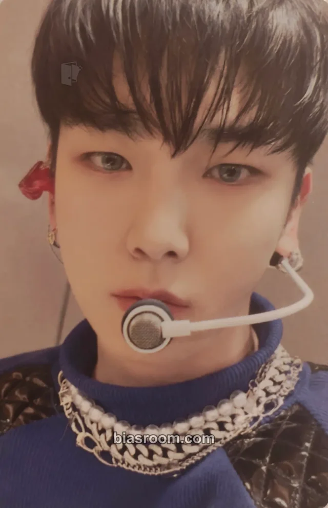 SHINee - Key - 2021 Winter SMTOWN: SMCU EXPRESS Album album photocard smtown version