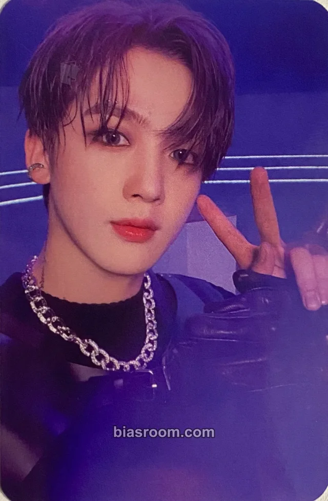 WEi - Yohan - IDENTITY : CHALLENGE Album album photocard challenge version