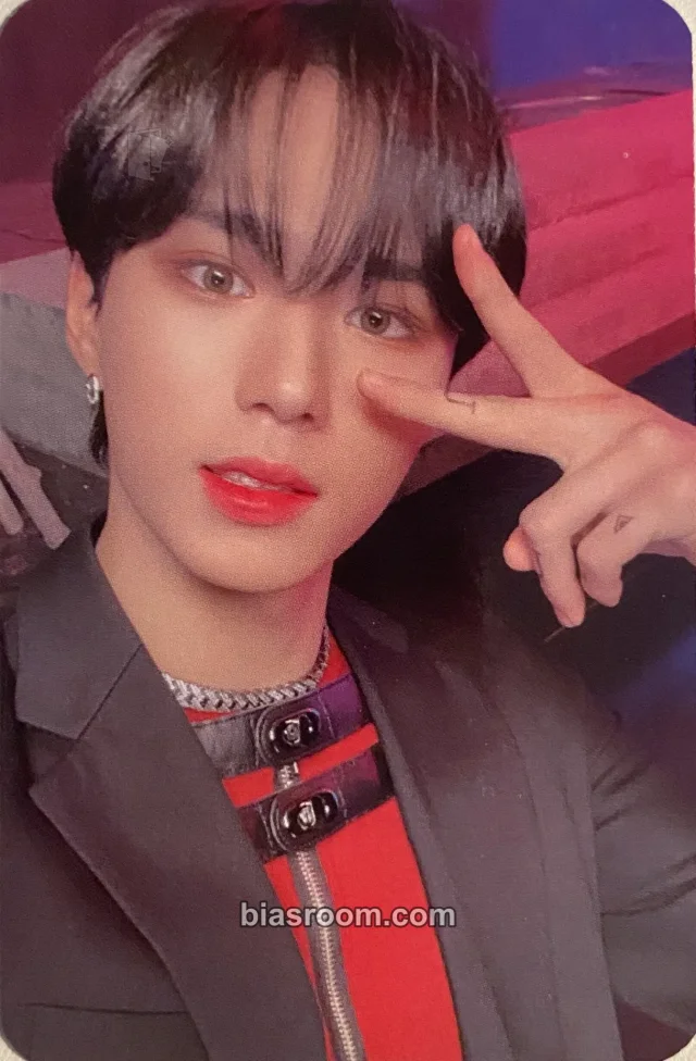 WEi - Junseo - IDENTITY : CHALLENGE Album album photocard challenge version