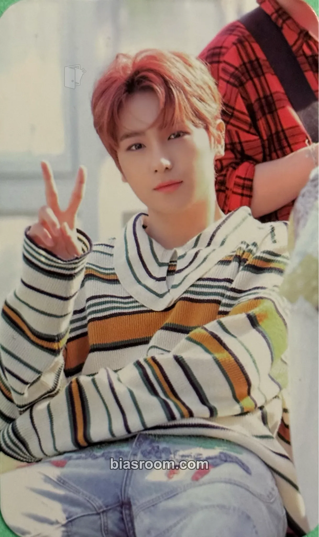 Hyunjae DELING Magazine Photocard - THE BOYZ - THE BOYZ K-pop photocard