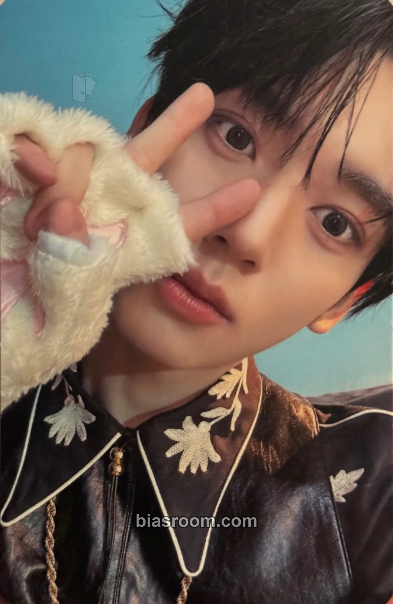 Yujin Pop-up Store in Gangnam (Line Friends) Photocard - ZEROBASEONE - ZEROBASEONE K-pop photocard