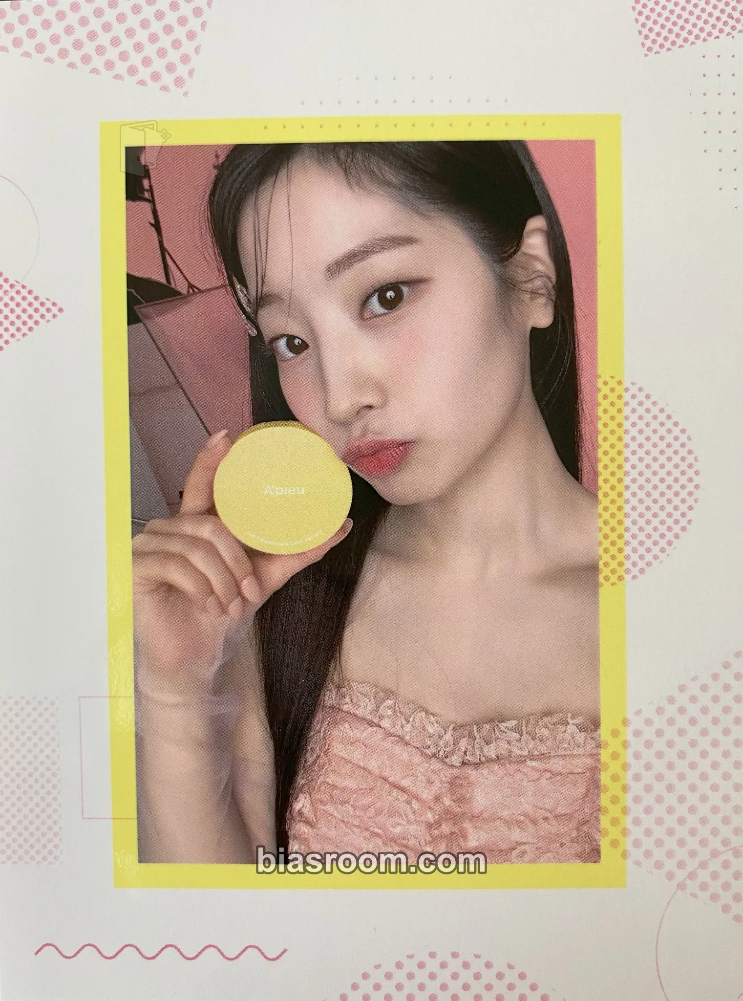 Dahyun SANA & DAHYUN x A'pieu Photocard - TWICE - TWICE K-pop photocard