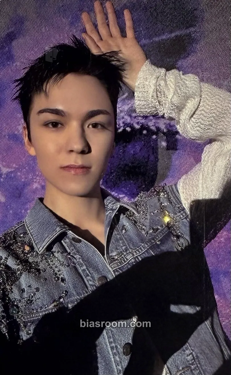 Vernon Seventeenth Heaven Photocard - SEVENTEEN - SEVENTEEN K-pop photocard