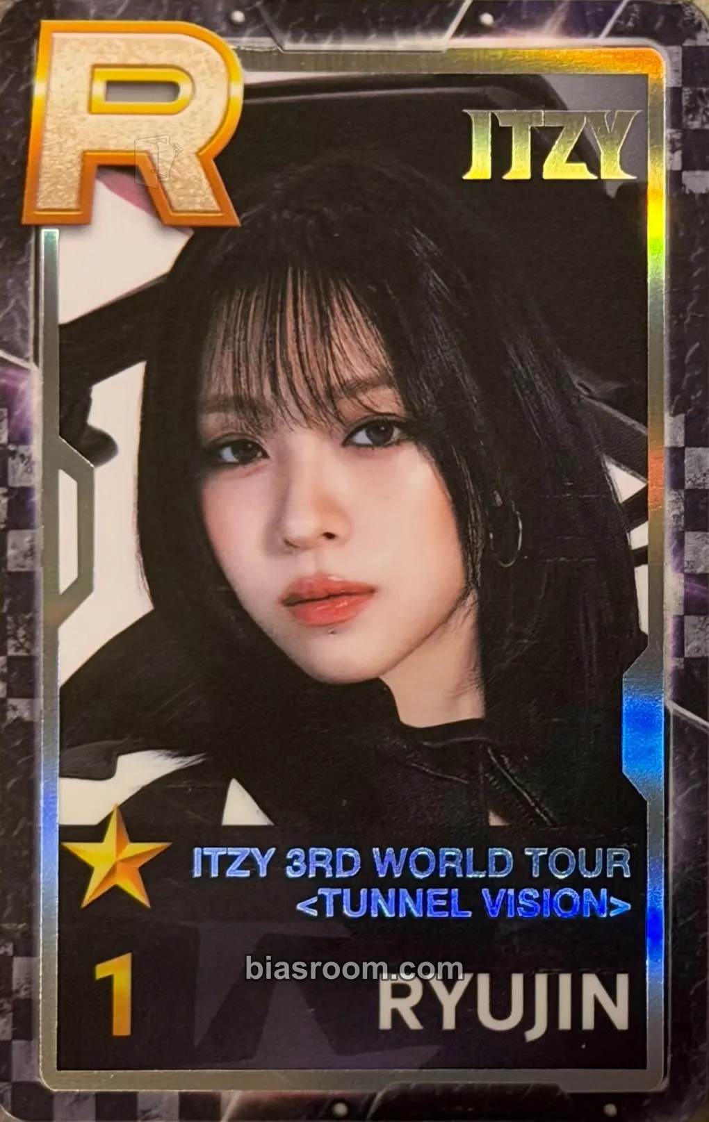 Ryujin ITZY 3rd World Tour 'Tunnel Vision' Photocard - ITZY - ITZY K-pop photocard