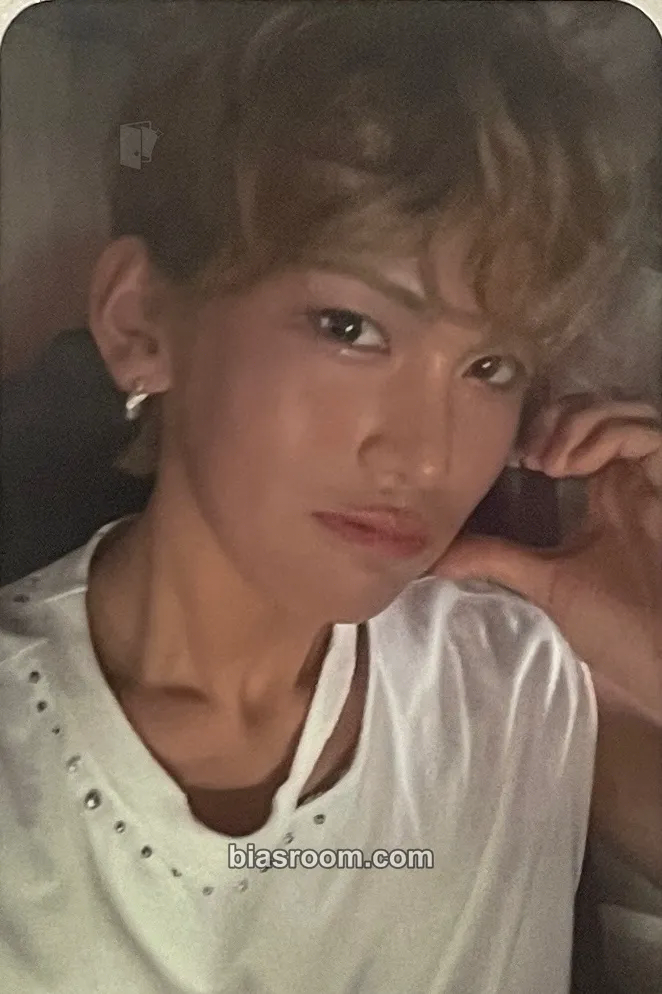 Hyun I ONE Photocard - XLOV - XLOV K-pop photocard