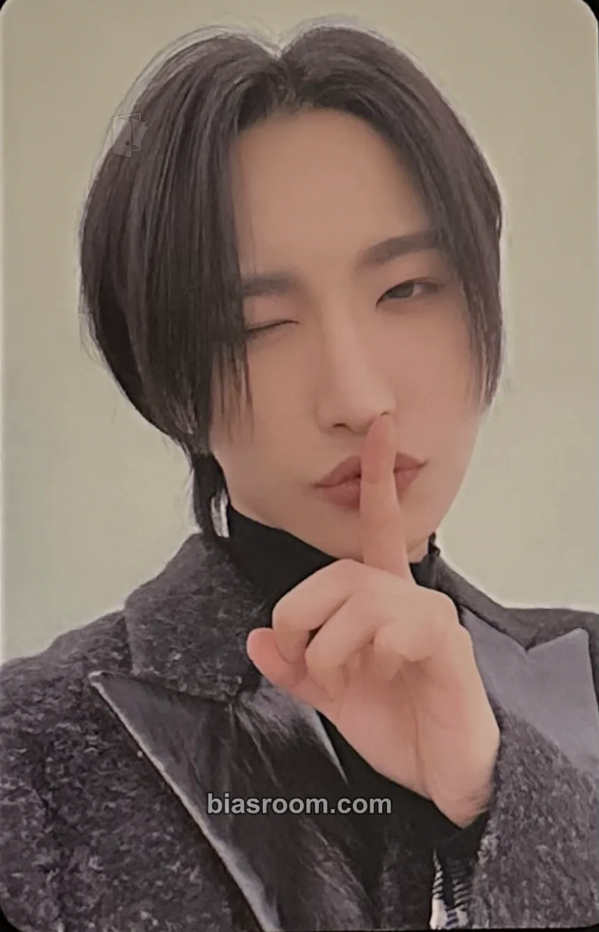 Seonghwa THE WORLD EP.FIN : WILL Photocard - ATEEZ - ATEEZ K-pop photocard