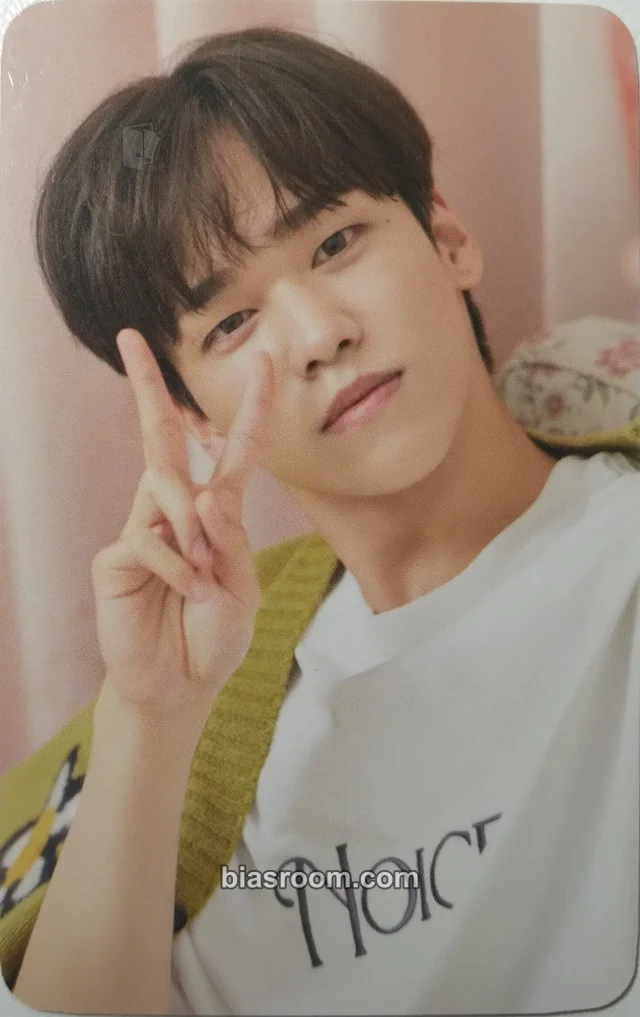 ONF - Yuto - ONF 2022 SEASON'S GREETINGS [ALL MY FRIENDS] Other photocard set