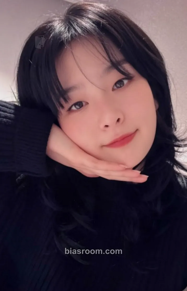 Seulgi Chill Kill Photocard - Red Velvet - Red Velvet K-pop photocard