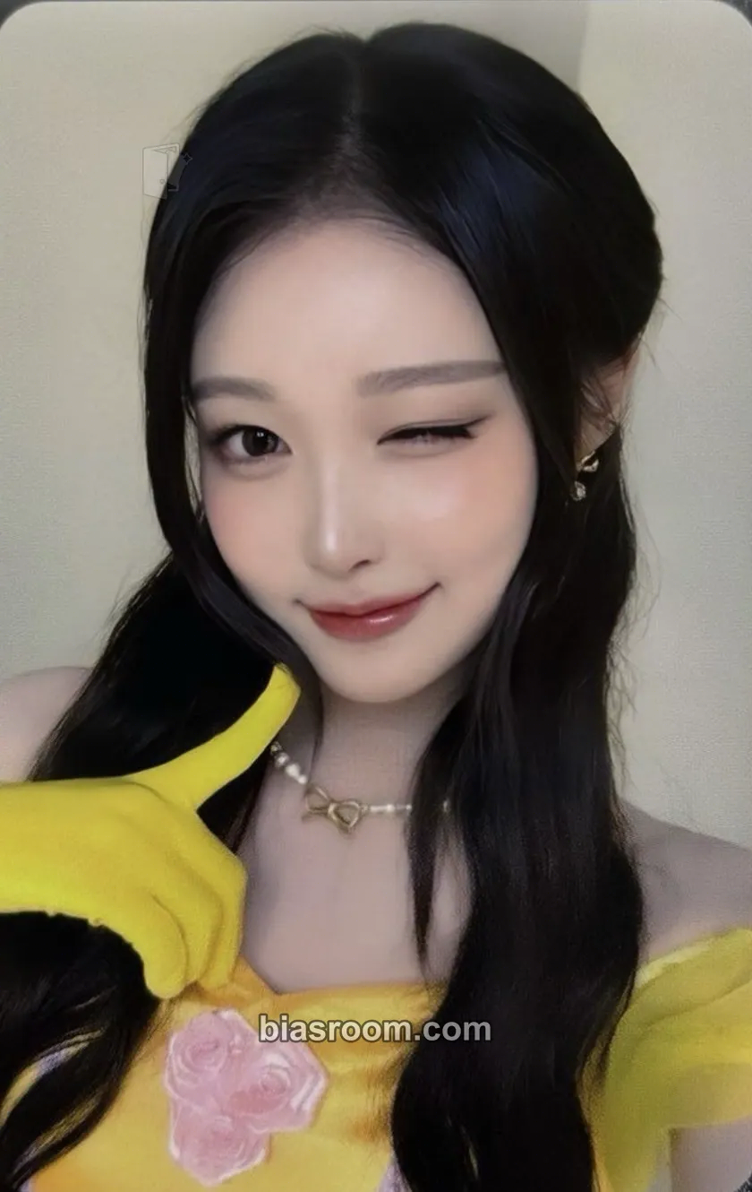 Soha &our vibe Photocard - SAY MY NAME - SAY MY NAME K-pop photocard