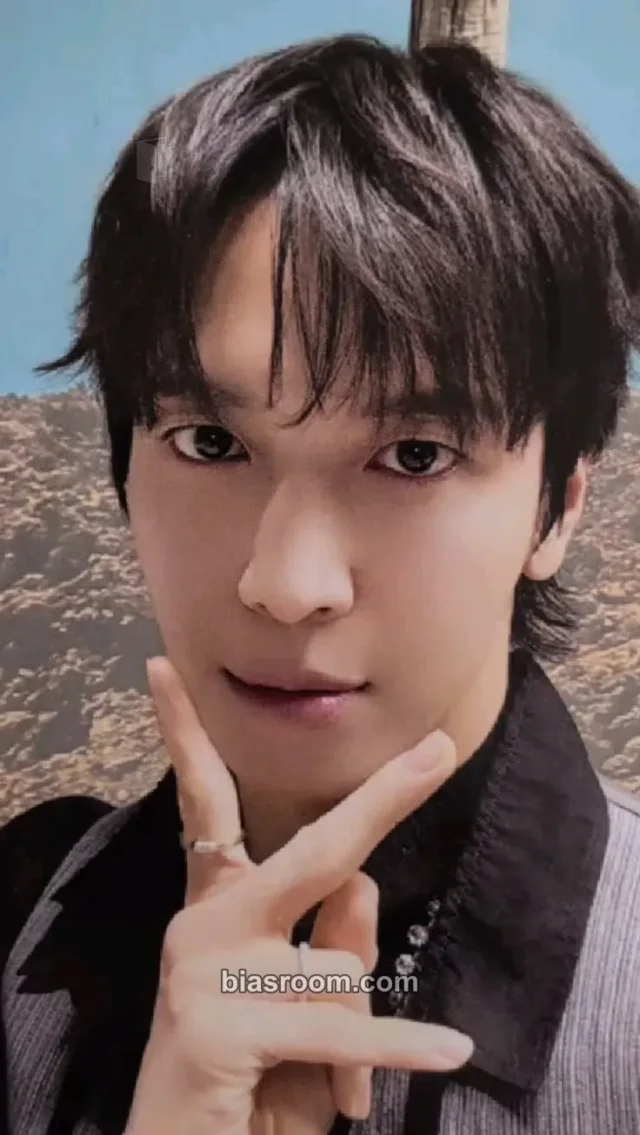 CNBLUE - Yonghwa - 3LOGY Album