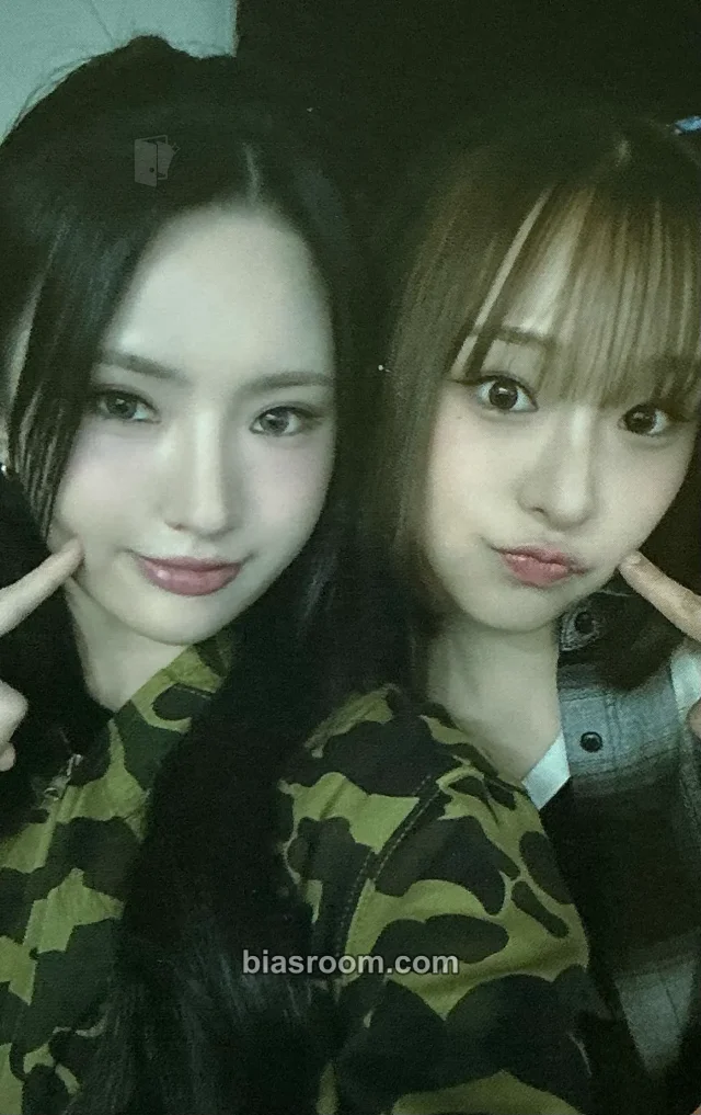 iii - Taeri & Hana - Re:al iii Album 1st music video call (fancall) unit