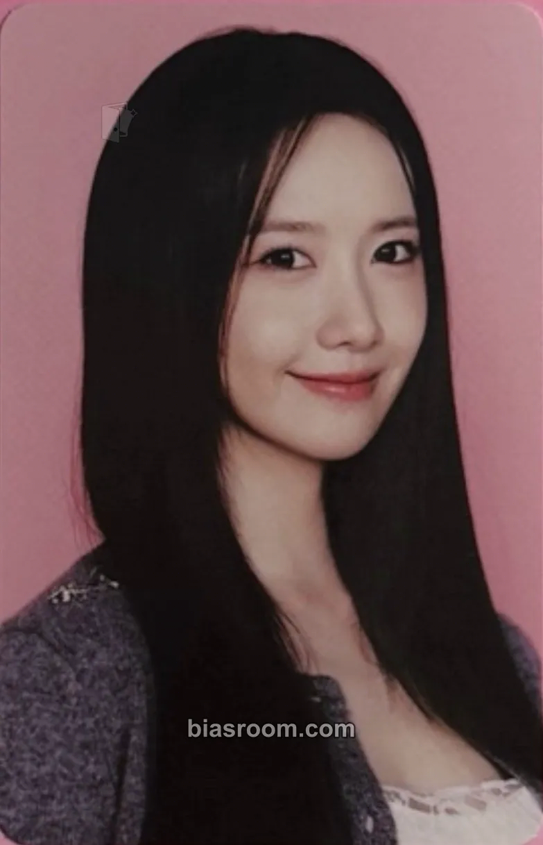 Yoona SMTOWN LIVE 2025 Photocard - Girls' Generation - Girls' Generation K-pop photocard
