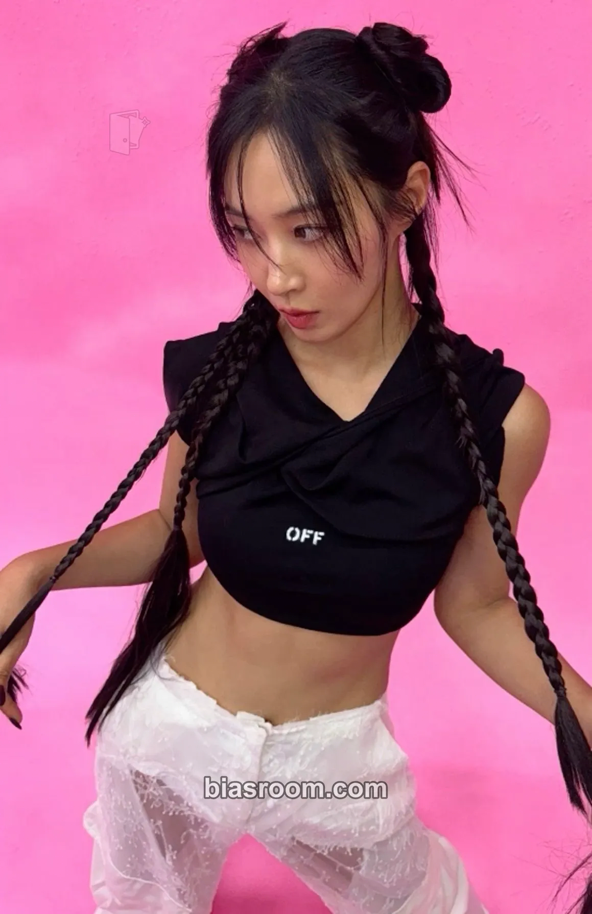 Yuri SMTOWN LIVE 2025 Photocard - Girls' Generation - Girls' Generation K-pop photocard