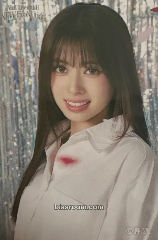 Rima NiziU Live With U 2026 "New EvoNUtion" Photocard - NiziU - NiziU K-pop photocard