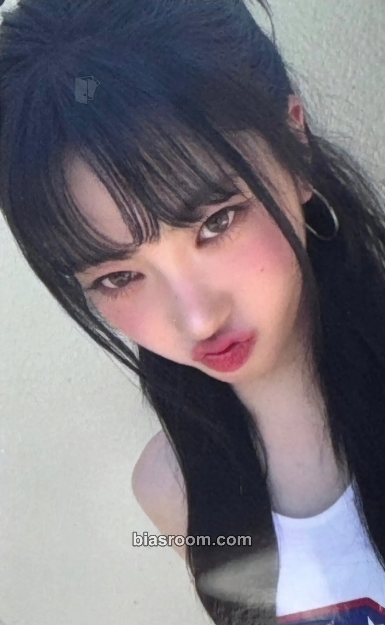 Koko Not Just Pretty Photocard - izna - izna K-pop photocard