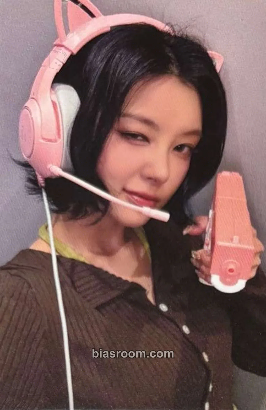 Dayeon Crack Code Photocard - Kep1er - Kep1er K-pop photocard