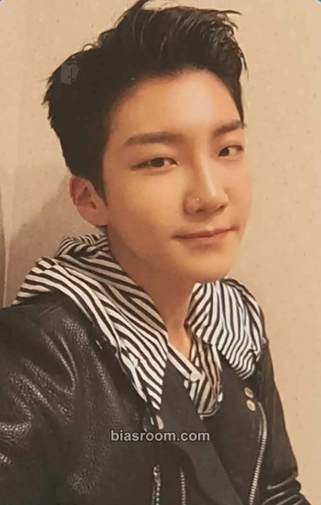 WINNER - Hoony - EVERYD4Y Album day version album photocard