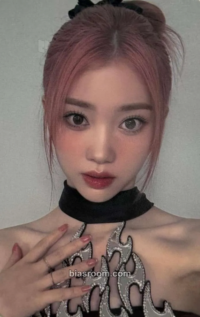 Xiaoting Magic Hour Photocard - Kep1er - Kep1er K-pop photocard