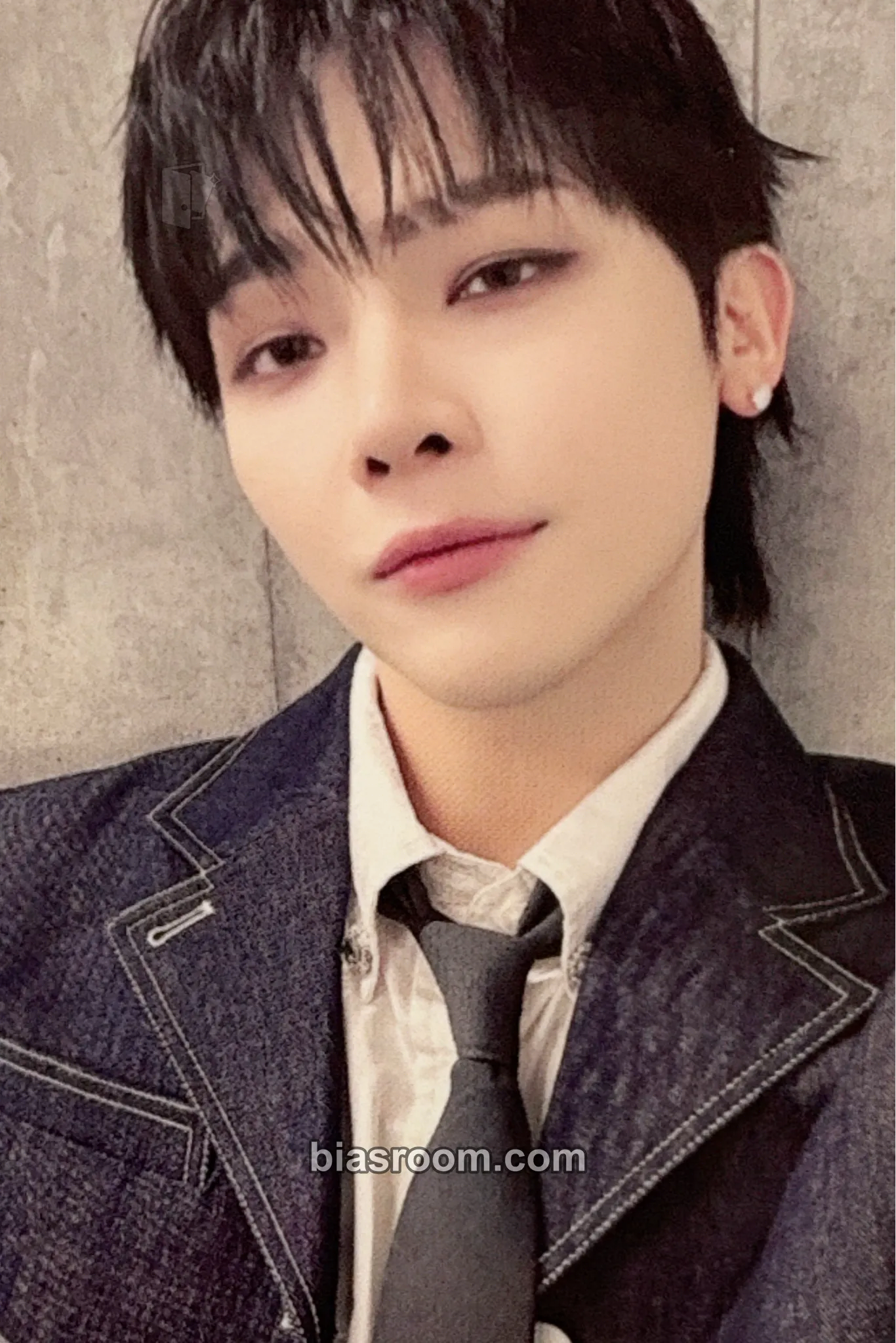 Nicholas Go in Blind - EP Photocard - &TEAM - &TEAM K-pop photocard