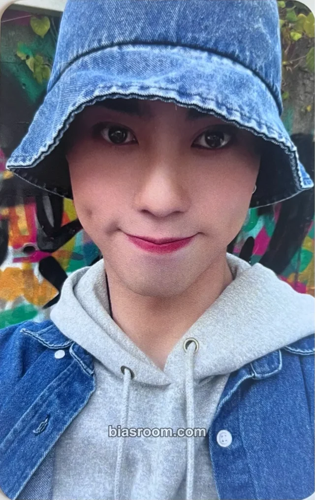 NTX - Yunhyeok - LATECOMER Album album photocard