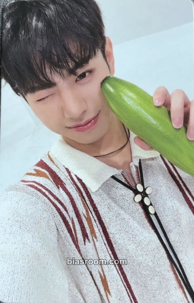 Keita HOT MESS Photocard - EVNNE - EVNNE K-pop photocard