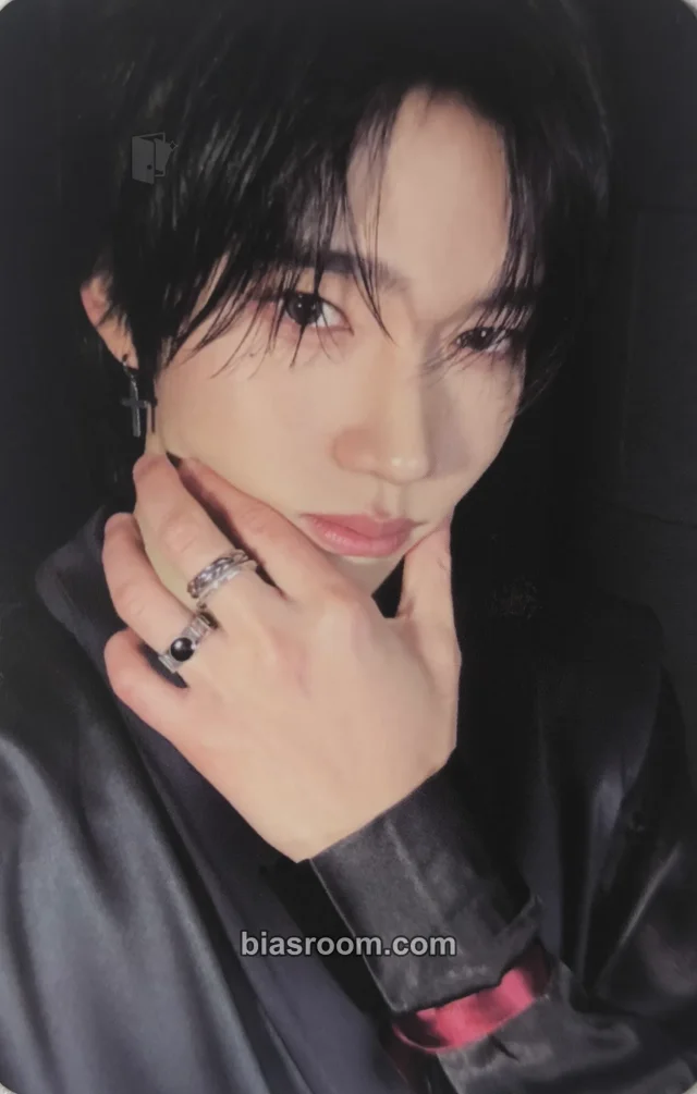LUN8 - Chael - Butterfly Album album photocard