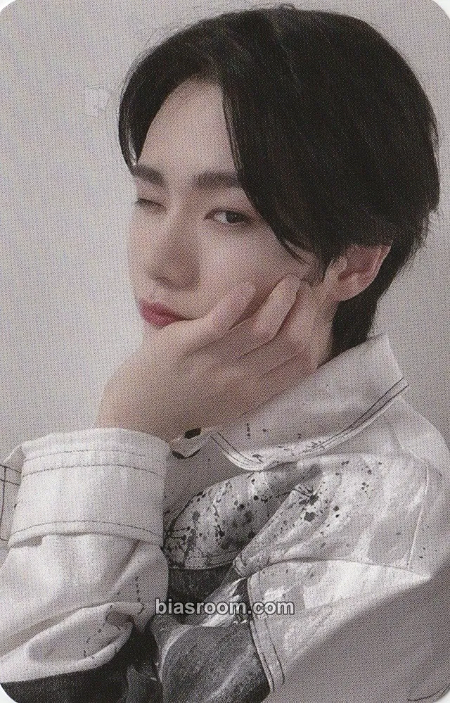 Lune The Dice Is Cast Photocard - DKB - DKB K-pop photocard