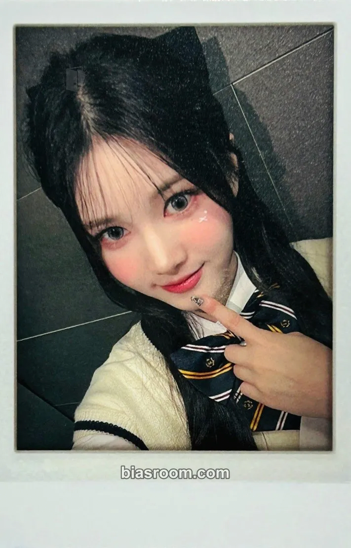 Mayu Assemble24 Photocard - tripleS - tripleS K-pop photocard