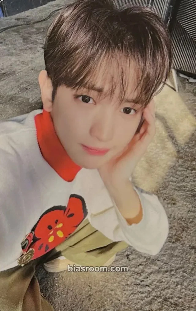 Tempest - LEW - ON and ON Album album photocard blue version