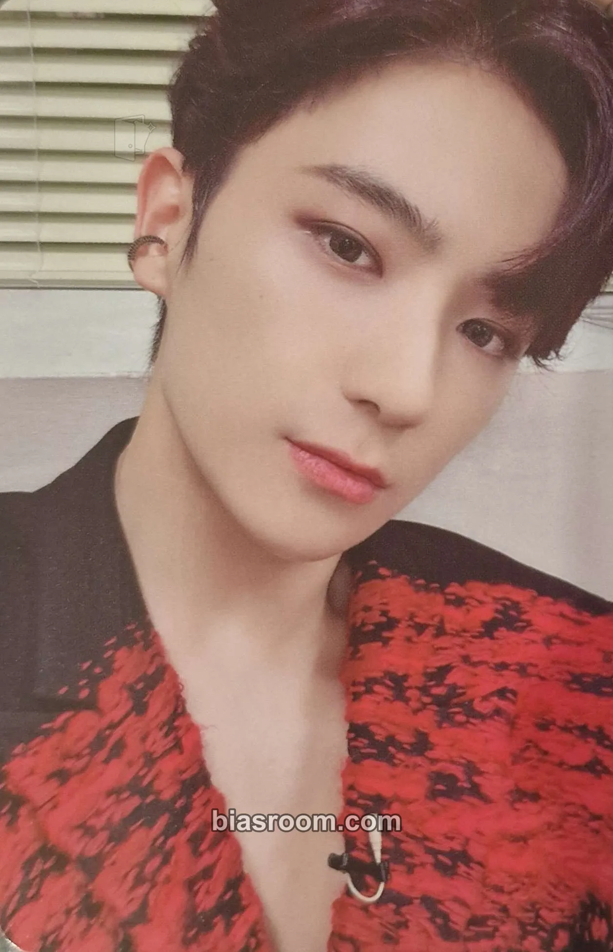 Hyunjae Kingdom: Legendary War Photocard - THE BOYZ - THE BOYZ K-pop photocard