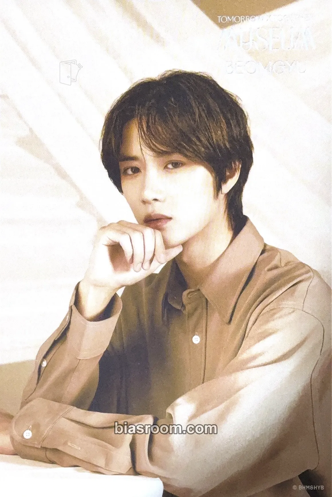 Beomgyu Tomorrow X Together Museum Photocard - TOMORROW X TOGETHER - TOMORROW X TOGETHER K-pop photocard