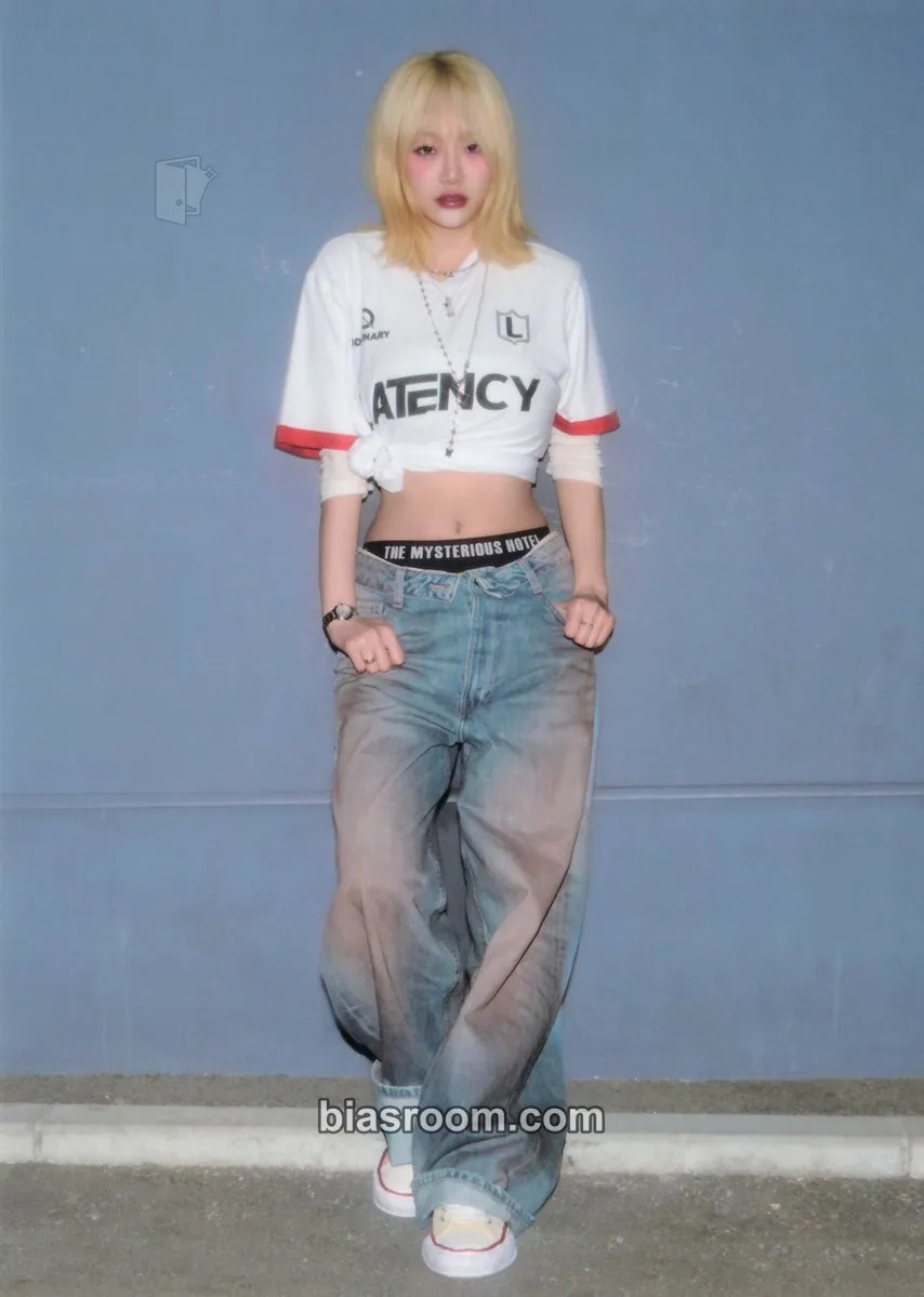 Jeewon LATE O’ CLOCK Photocard - Latency - Latency K-pop photocard