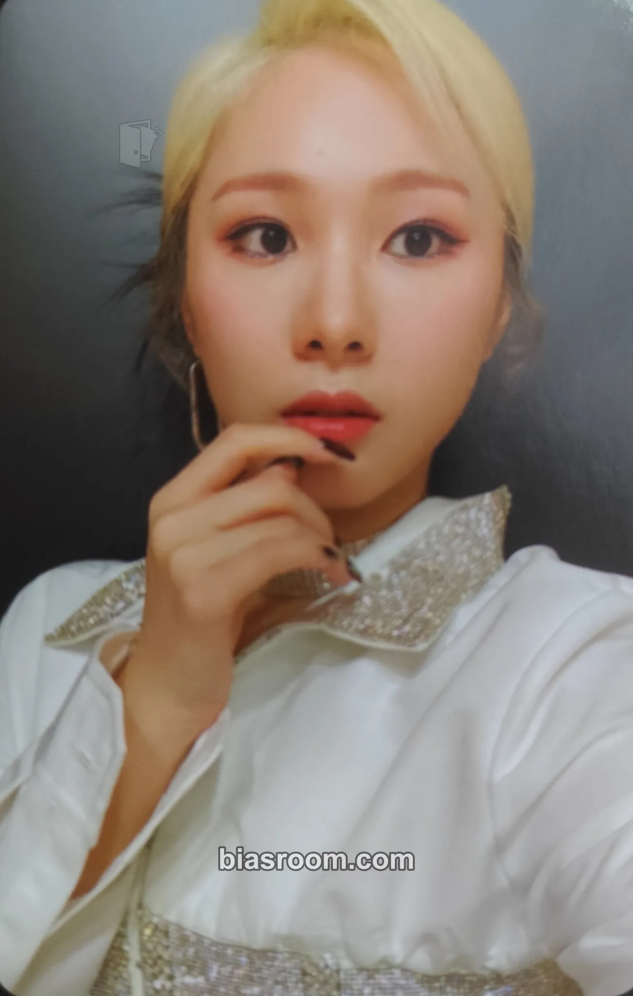 Mia Return of The Girl Photocard - EVERGLOW - EVERGLOW K-pop photocard