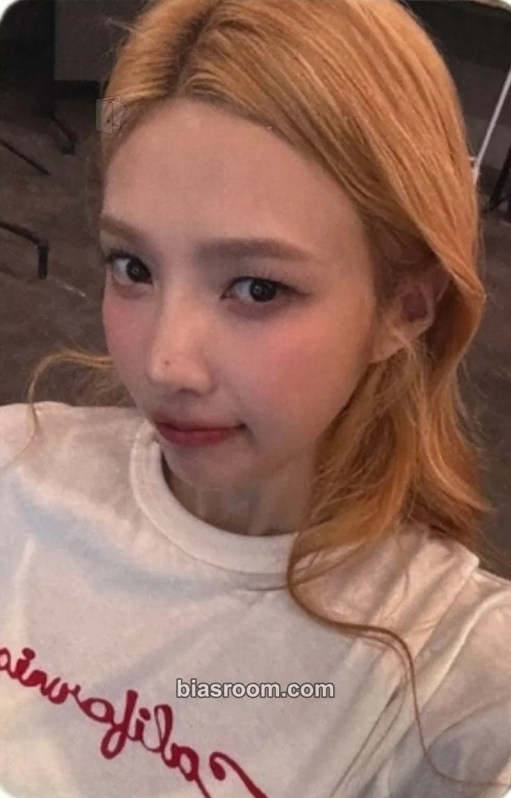 Joy From JOY, with Love Photocard - Red Velvet - Red Velvet K-pop photocard