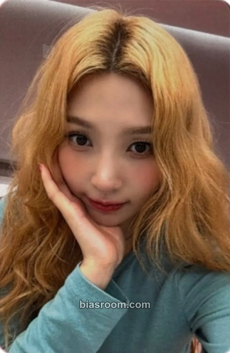 Joy From JOY, with Love Photocard - Red Velvet - Red Velvet K-pop photocard