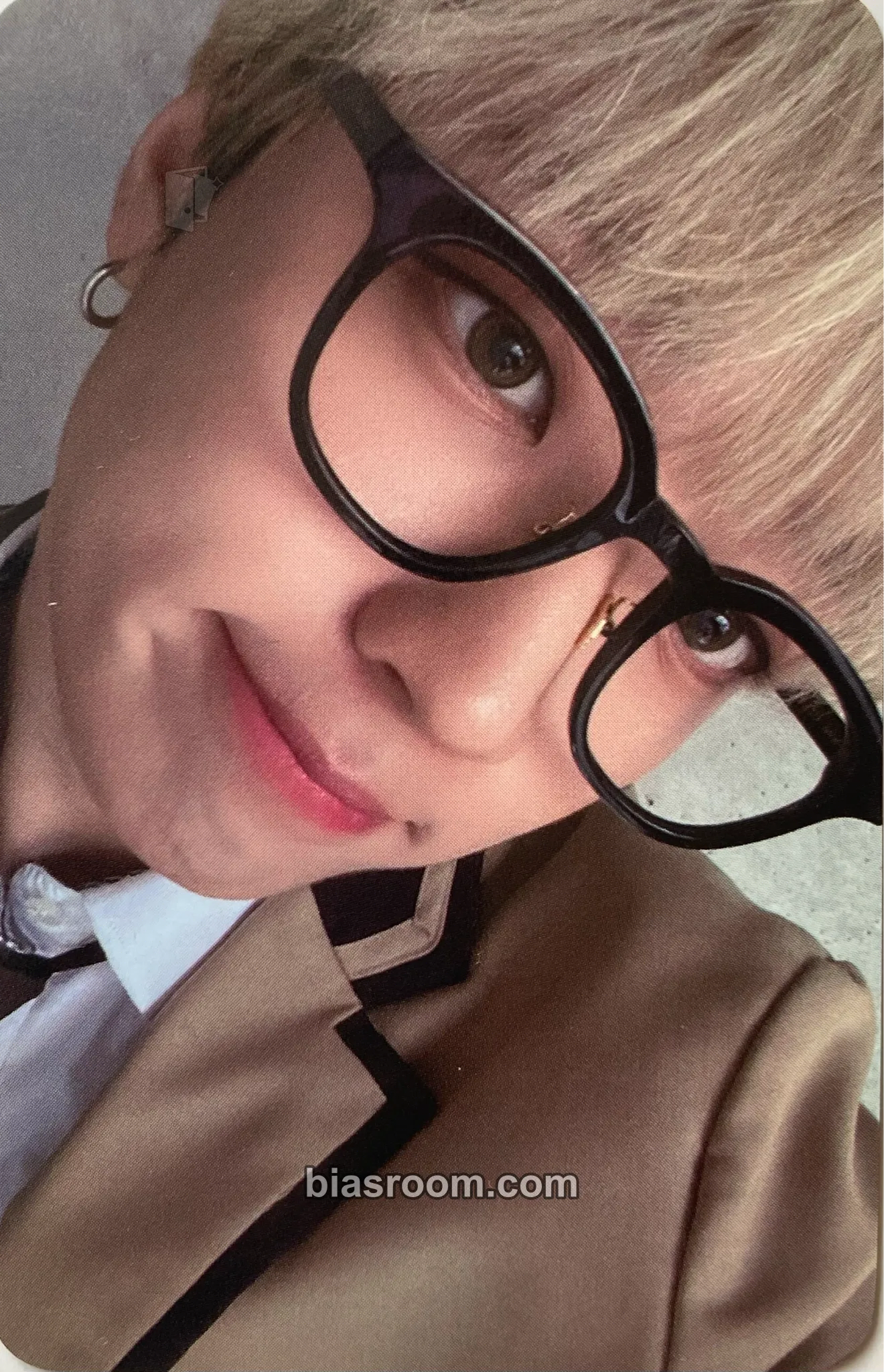Arthur Kingmaker 1st Official Fanclub Photocard - The KingDom - The KingDom K-pop photocard