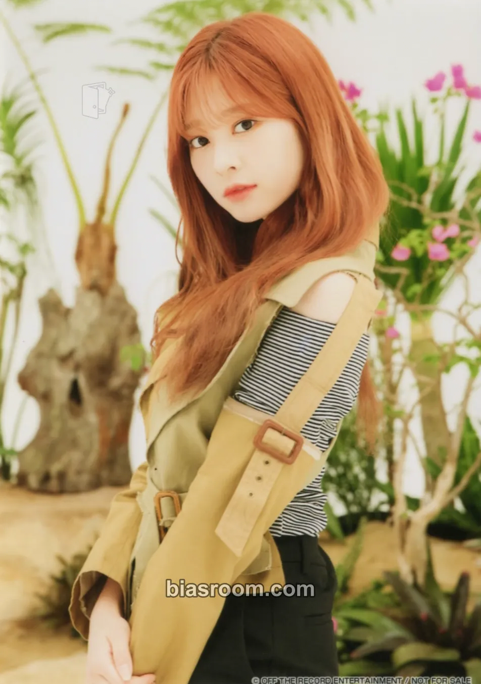 Minju Buenos Aires Photocard - IZ*ONE - IZ*ONE K-pop photocard