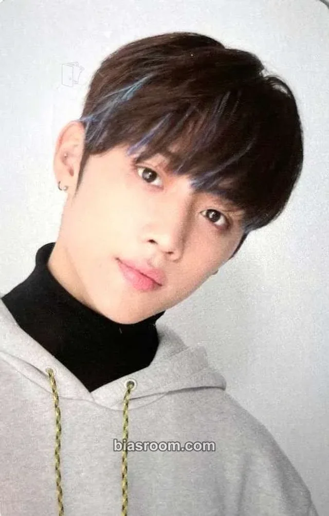 THE BOYZ - Sunwoo - THE ONLY Album album photocard off air version