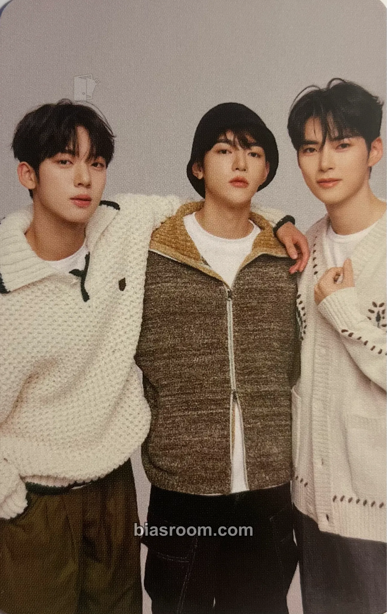ZB1 x Romantic Crown Photocard - ZEROBASEONE - ZEROBASEONE K-pop photocard