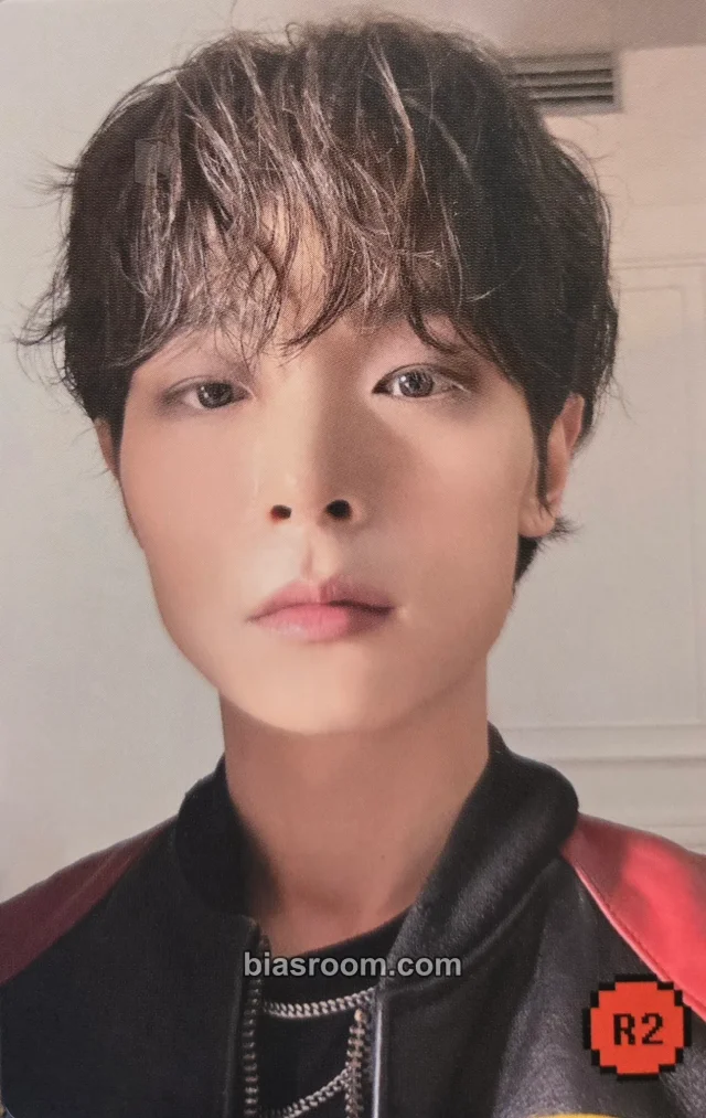 LUCY - Yechan - Insert Coin Album double-sided