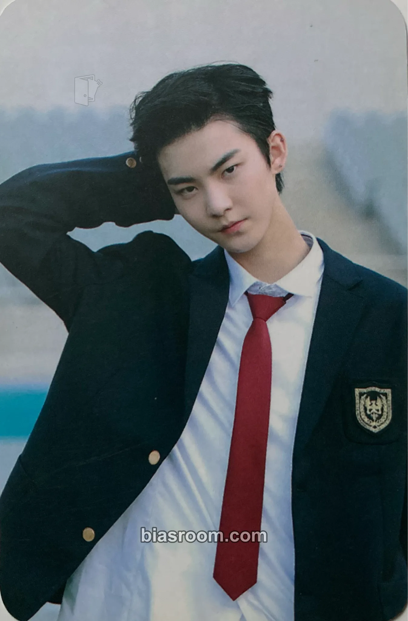 Hyunjun Hur (ex. Hwall) Heart to Heart Photocard - THE BOYZ - THE BOYZ K-pop photocard