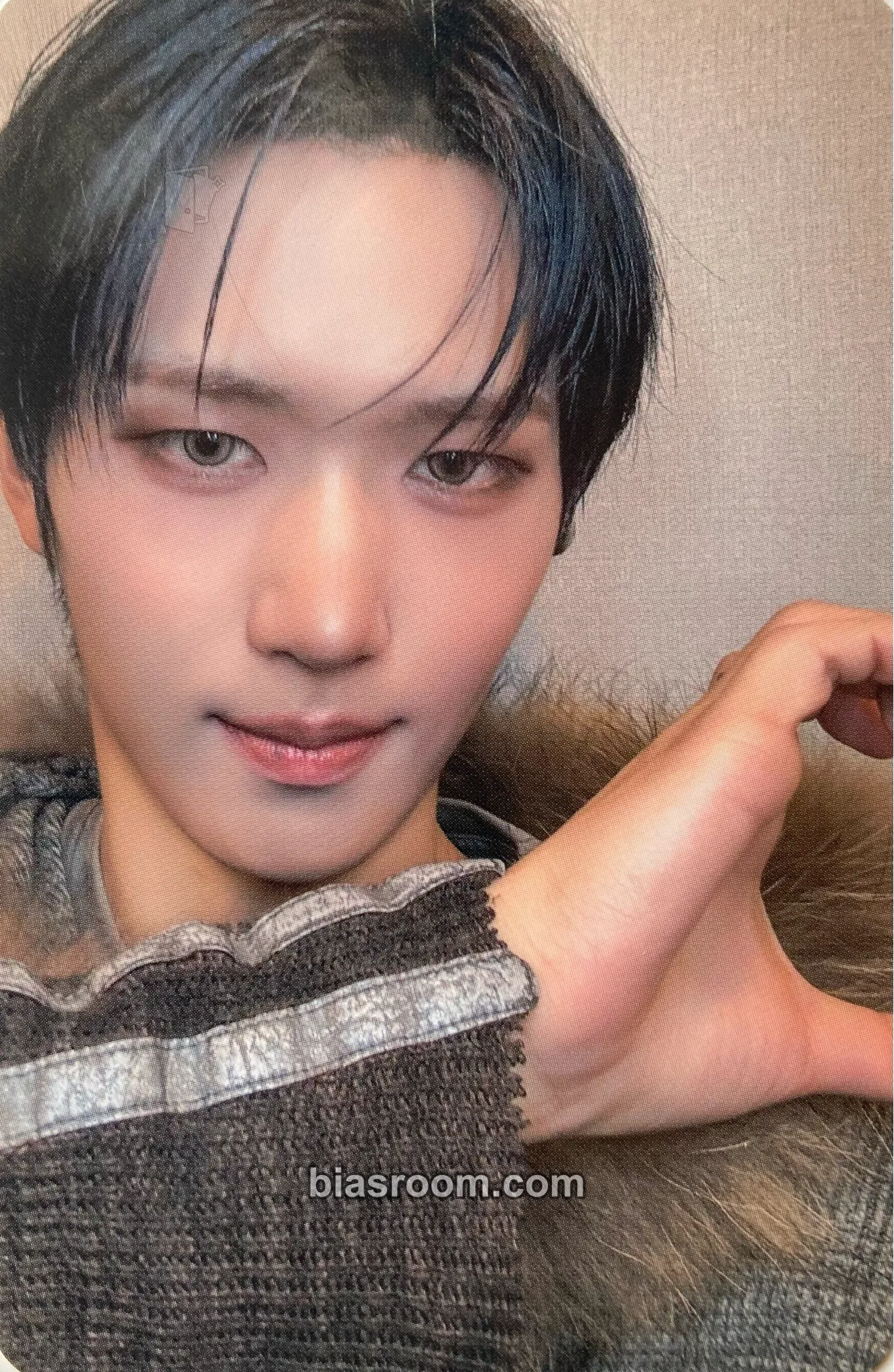 Gihyeon Chapter: New is Now Photocard - NouerA - NouerA K-pop photocard