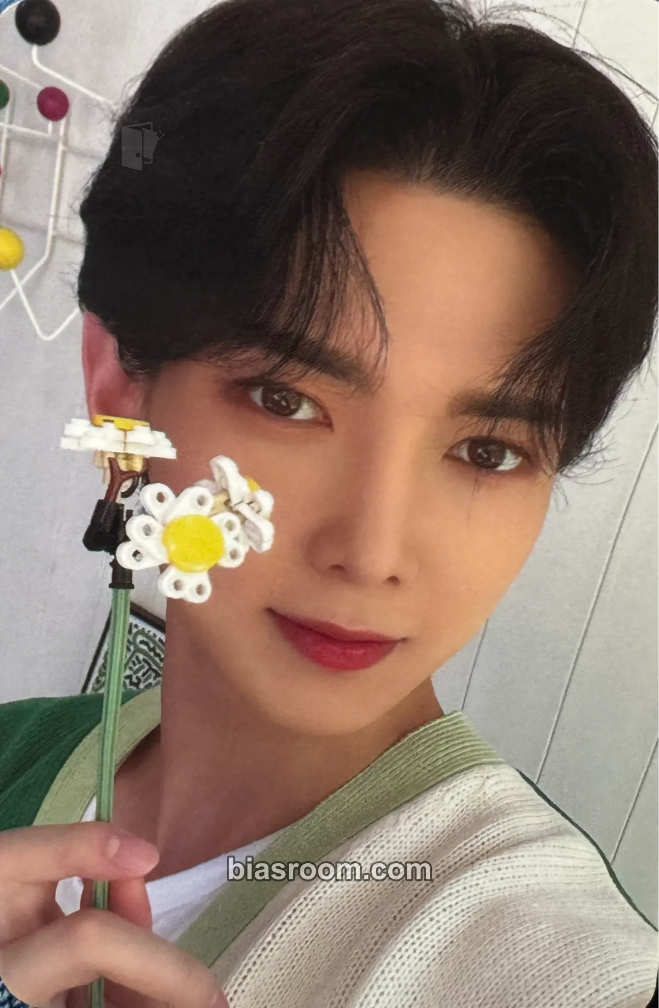 Yeosang Atiny Room - 4th Anniversary Photocard - ATEEZ - ATEEZ K-pop photocard