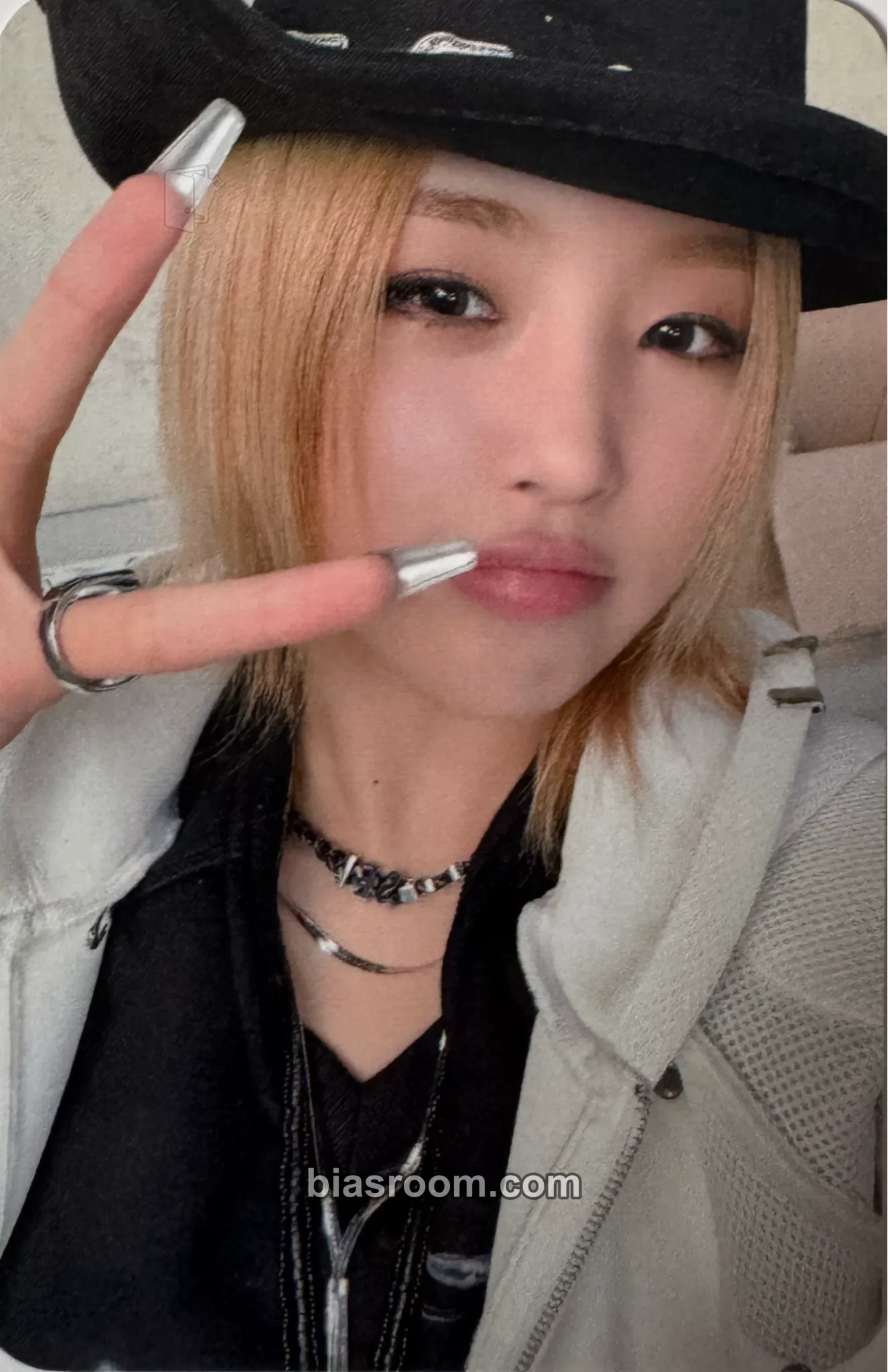 Sunhye Growing Pain pt. 1: FREE Photocard - Young Posse - Young Posse K-pop photocard