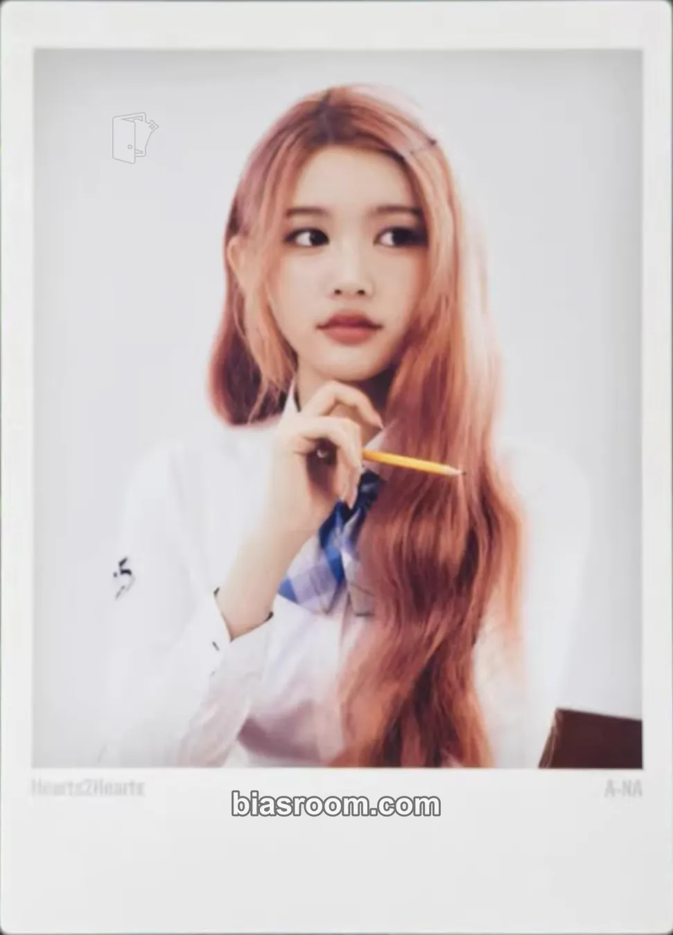 A-na TELECA 2025 Kpop Rookie Photocard - Hearts2Hearts - Hearts2Hearts K-pop photocard