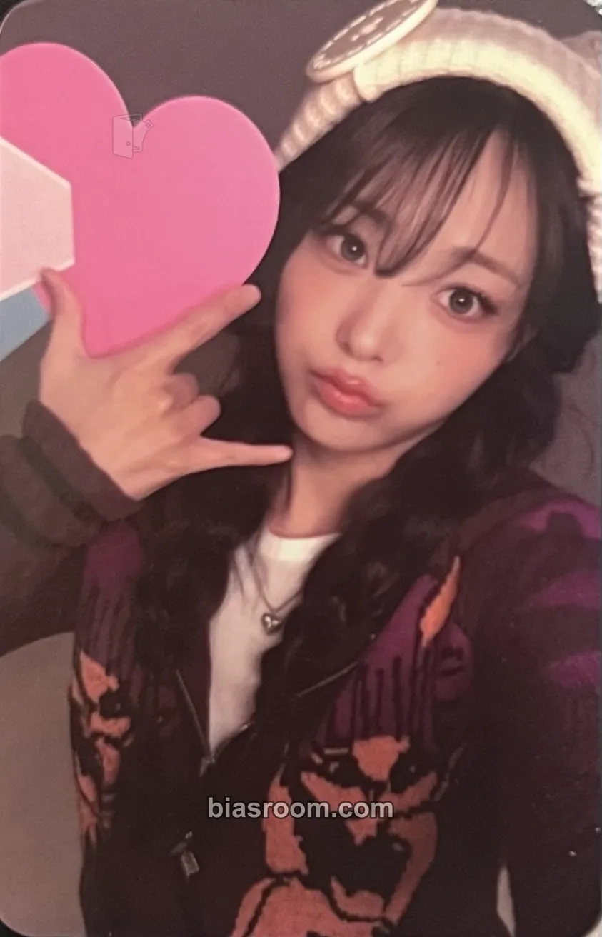 Siyeon Rockation: Homecoming Photocard - QWER - QWER K-pop photocard