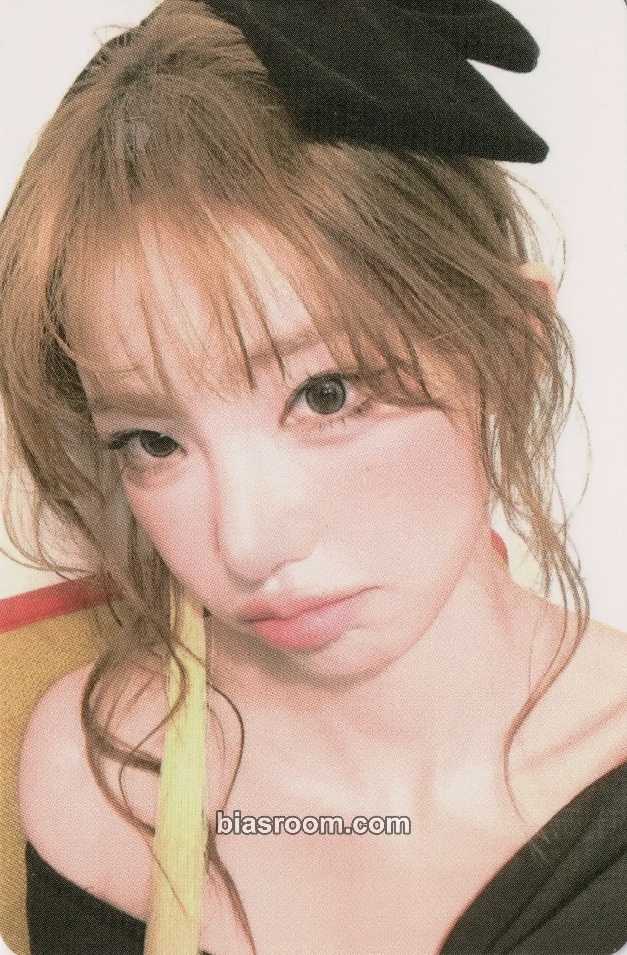 Magenta CEREMONY Photocard - QWER - QWER K-pop photocard