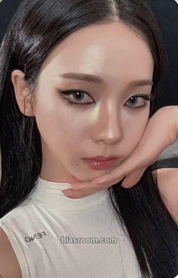 Karina Lemonade Photocard - aespa - aespa K-pop photocard